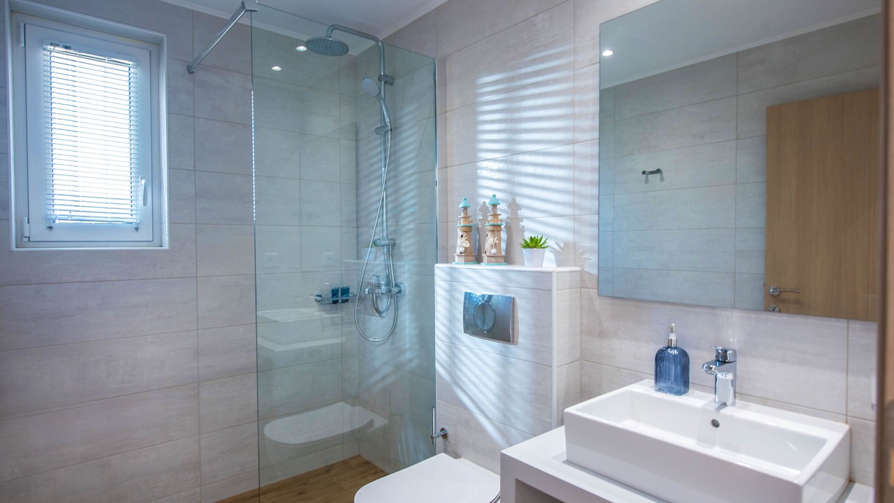 Photo of Bathroom in Analipsi