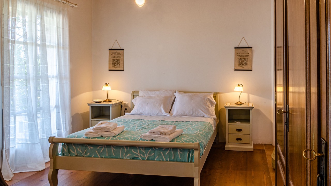 Photo of Bedroom in Paros