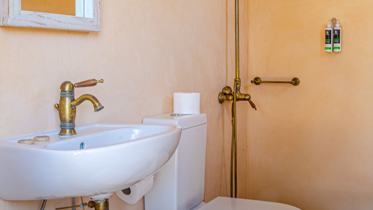 Photo of Bathroom in Paros