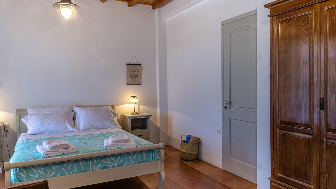Photo of Bedroom in Paros
