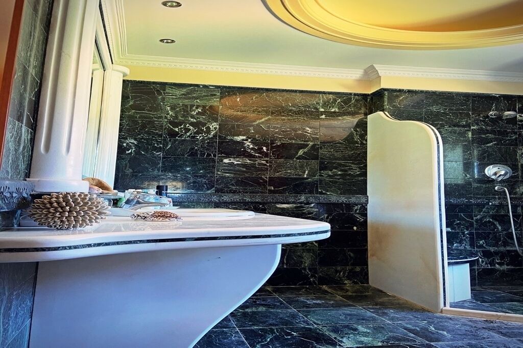 Photo of Bathroom in Kato Diminio