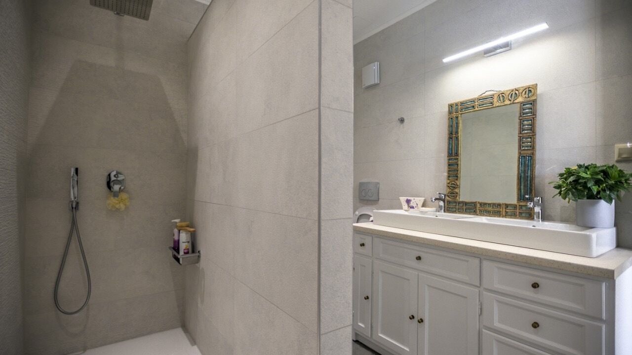 Photo of Bathroom in Gazatika