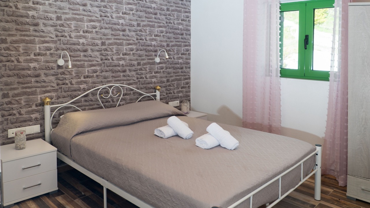 Photo of Bedroom in Lampini