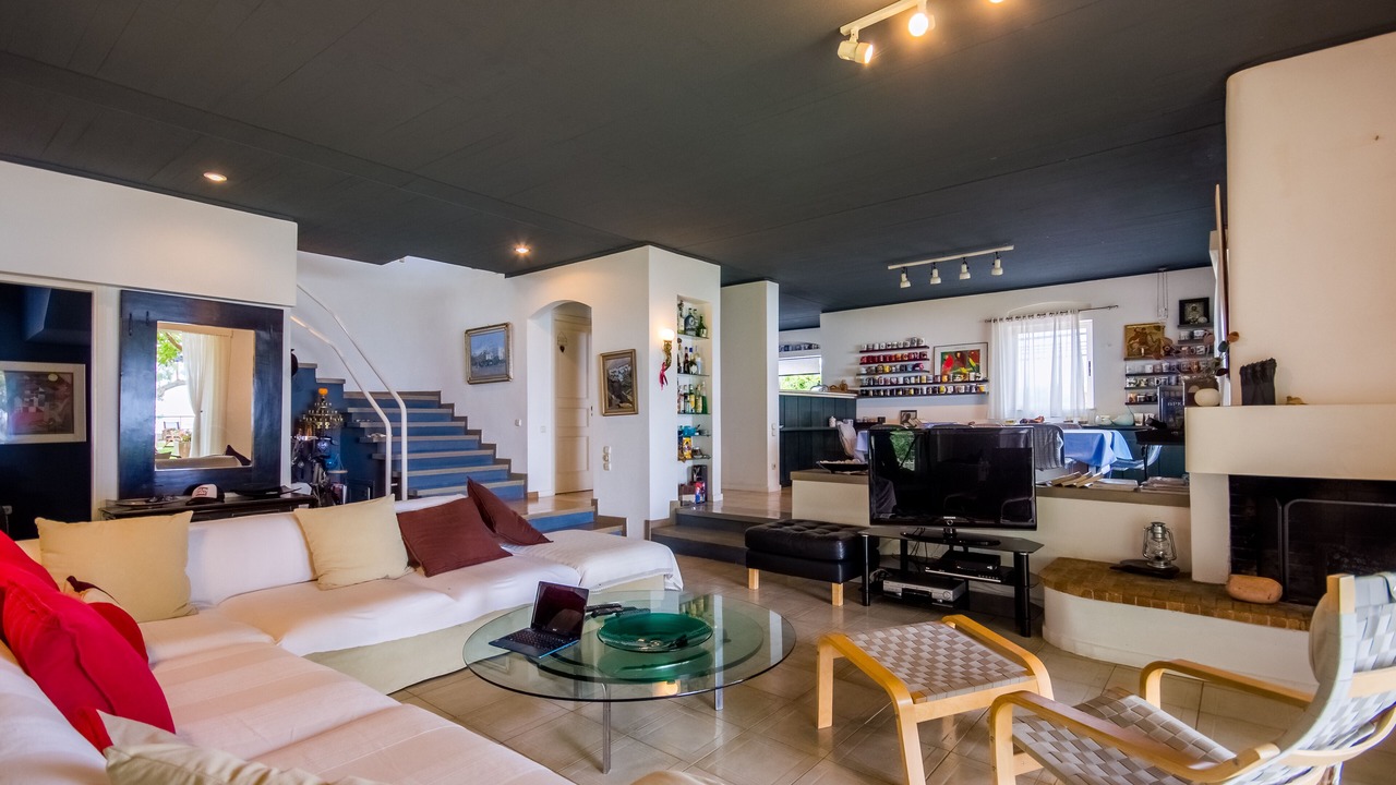 Photo of Livingroom in Kato Diminio