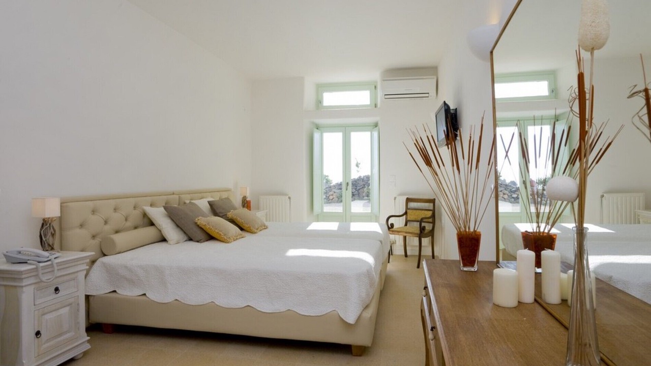 Photo of Bedroom in Akrotiri