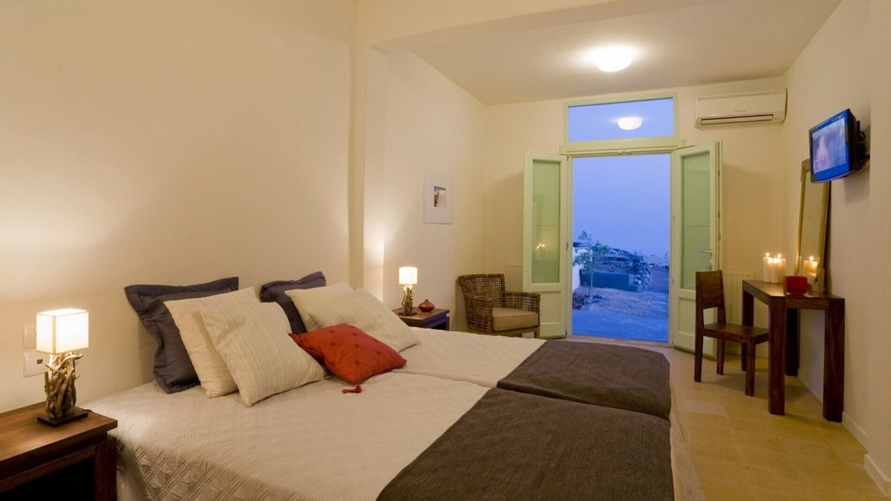 Photo of Bedroom in Akrotiri