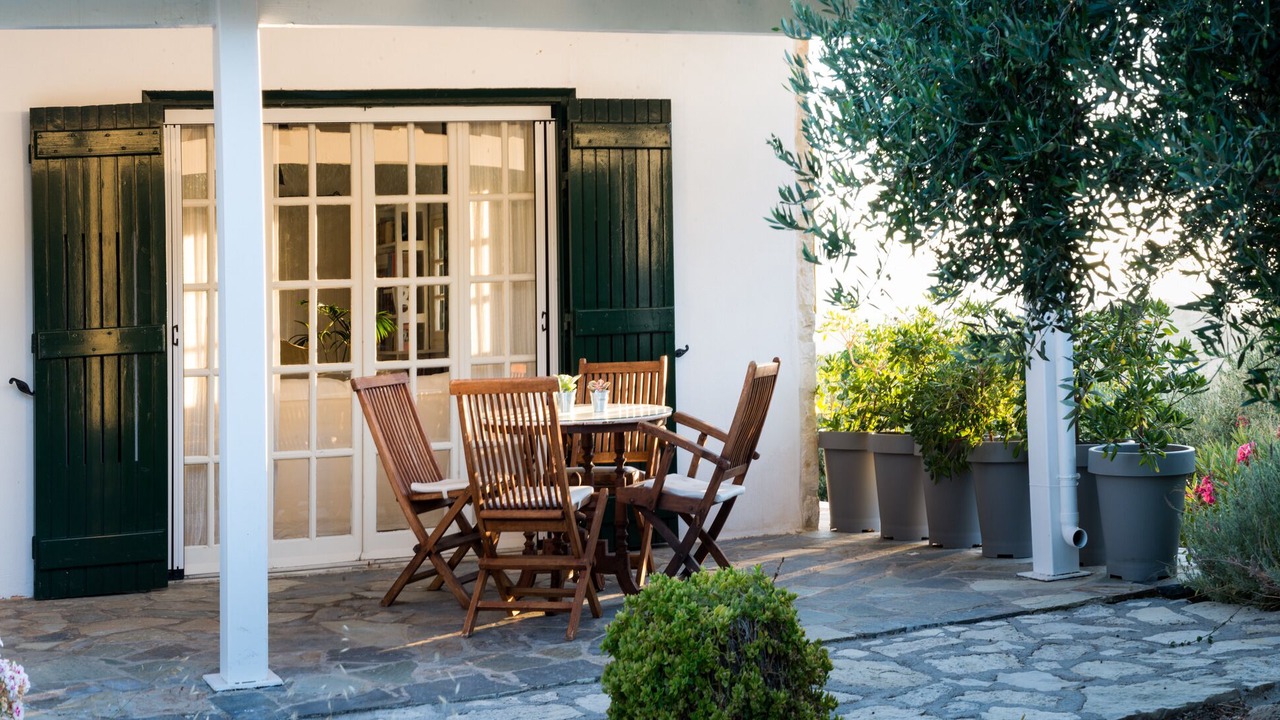 Photo of Patio Balcony in Oros