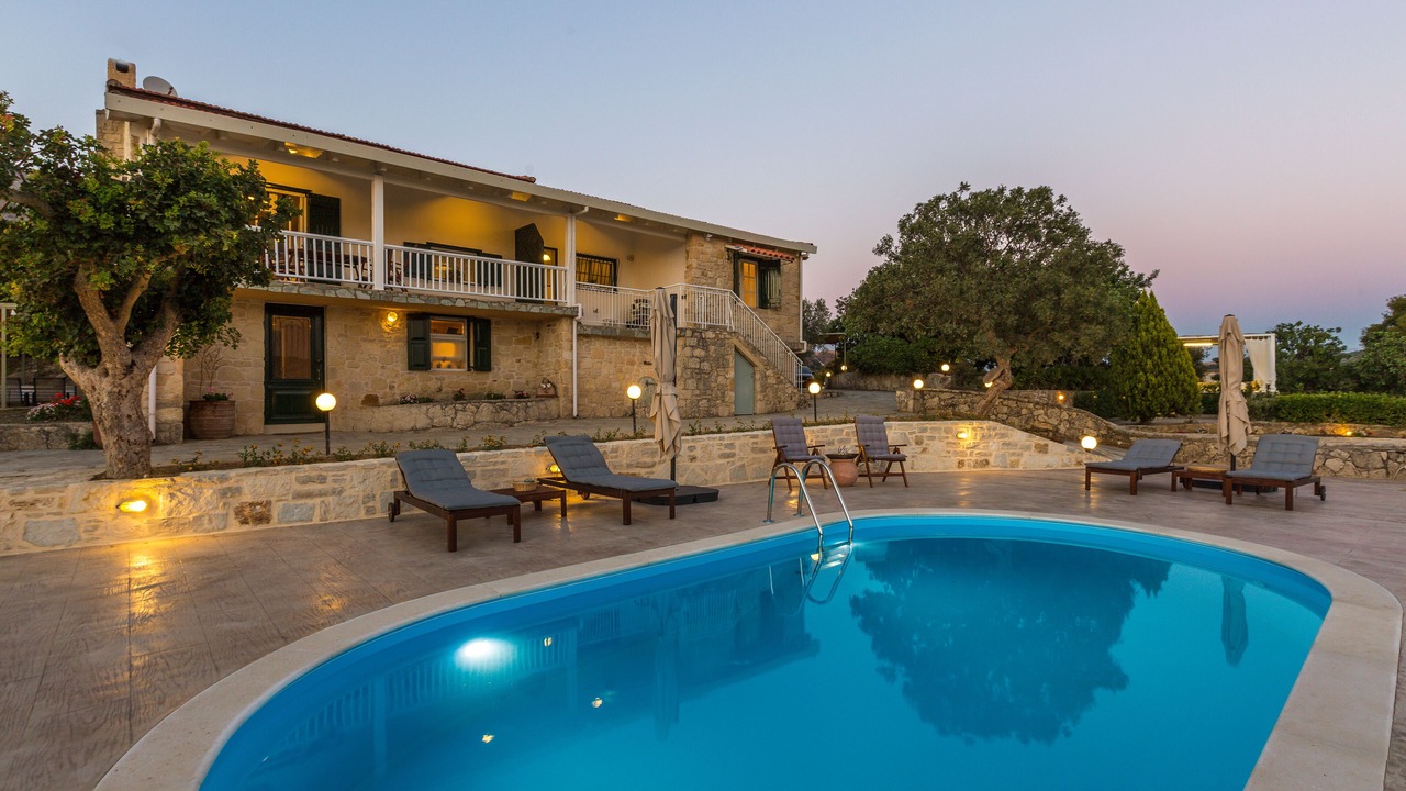 Photo of Outdoor in Oros