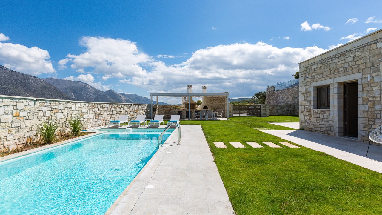 Photo of Others in Mylopotamos