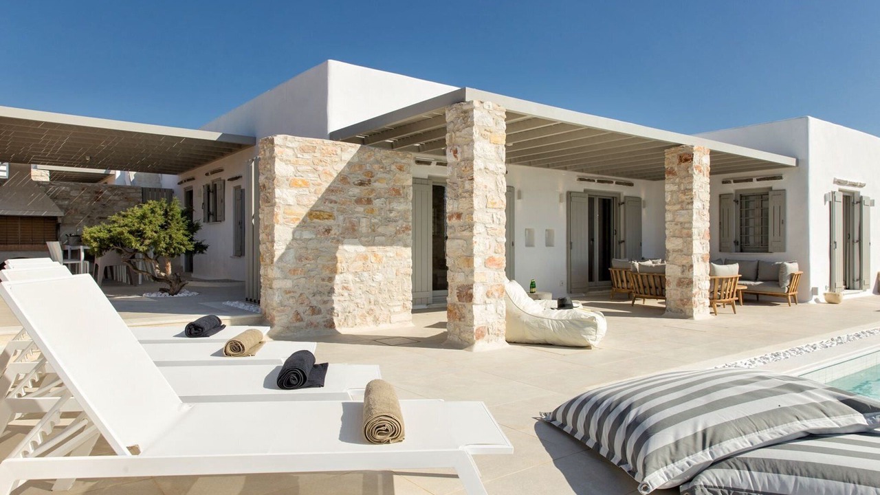 Photo of Others in Paros