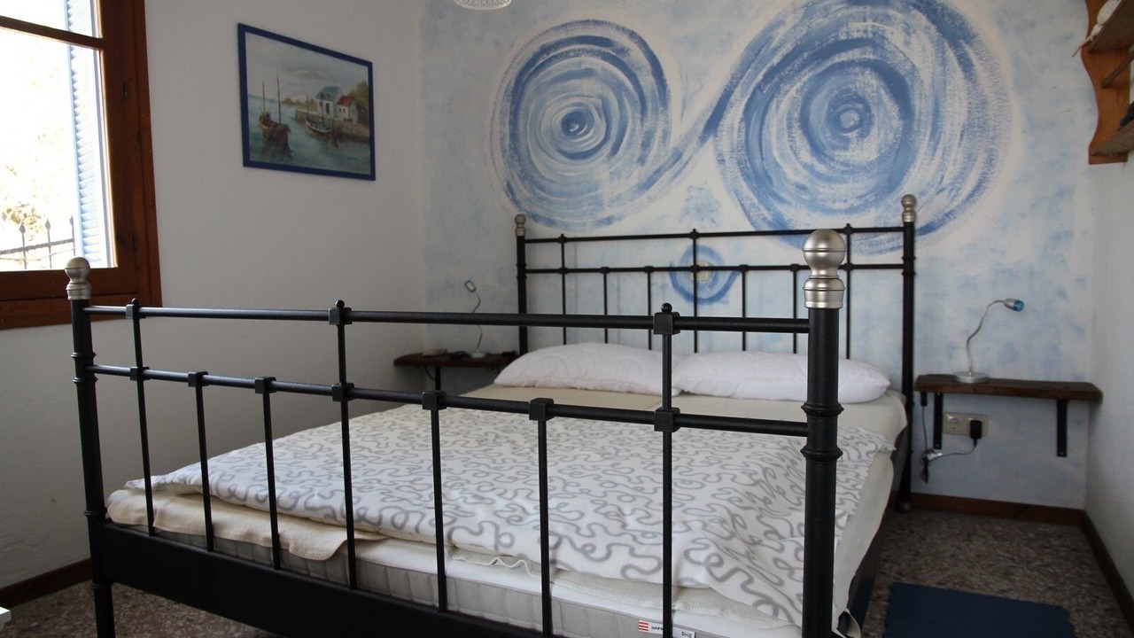 Photo of Bedroom in Kala Nera