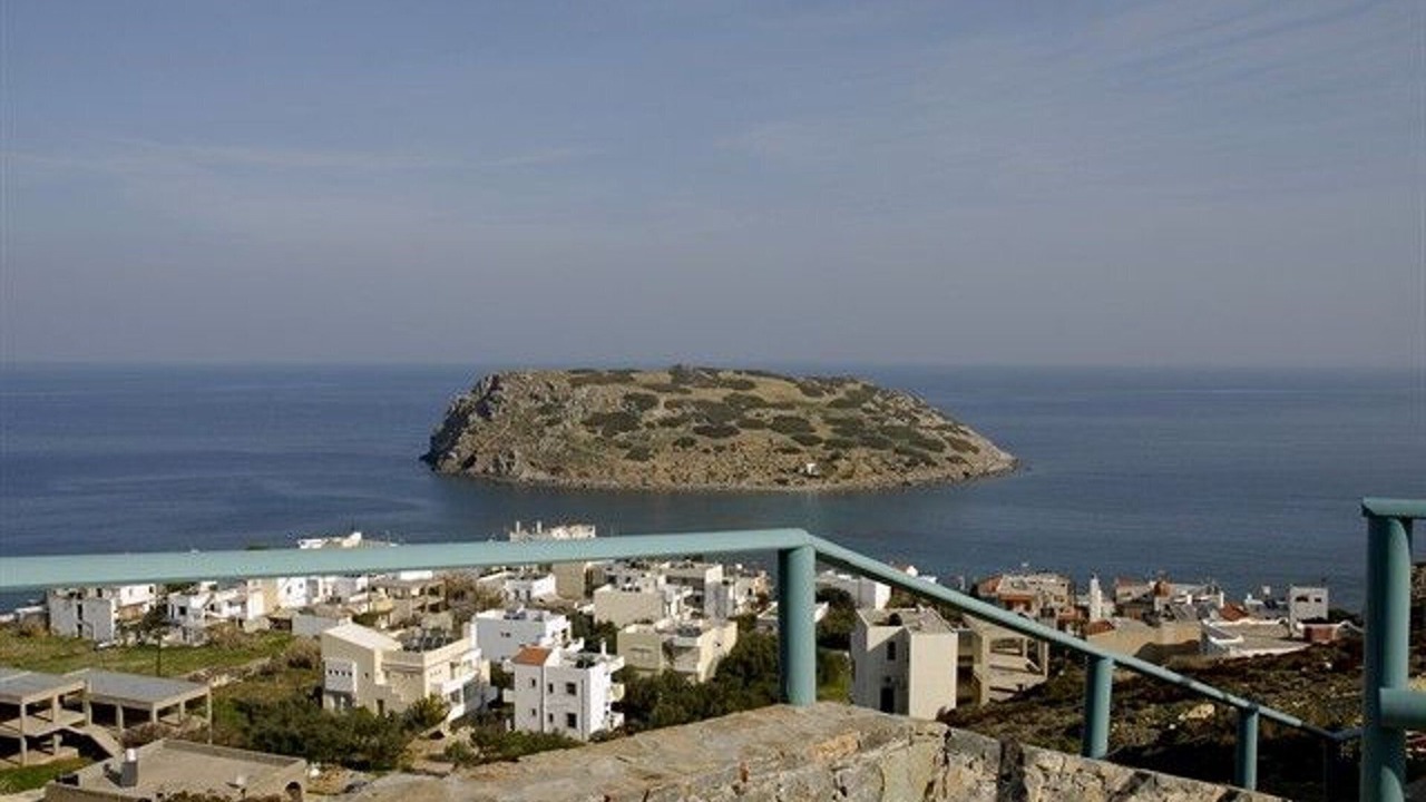 Photo of Others in Mochlos
