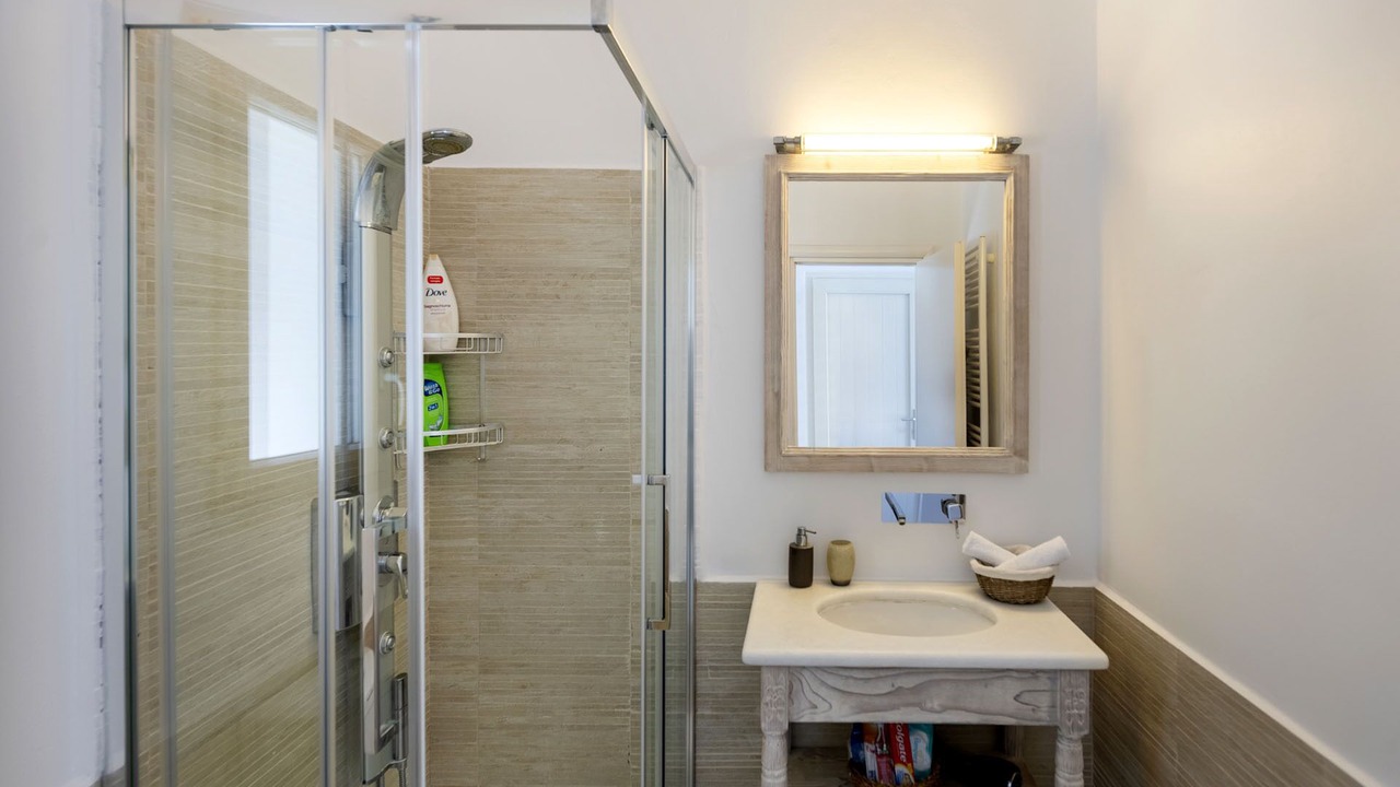 Photo of Bathroom in Paros