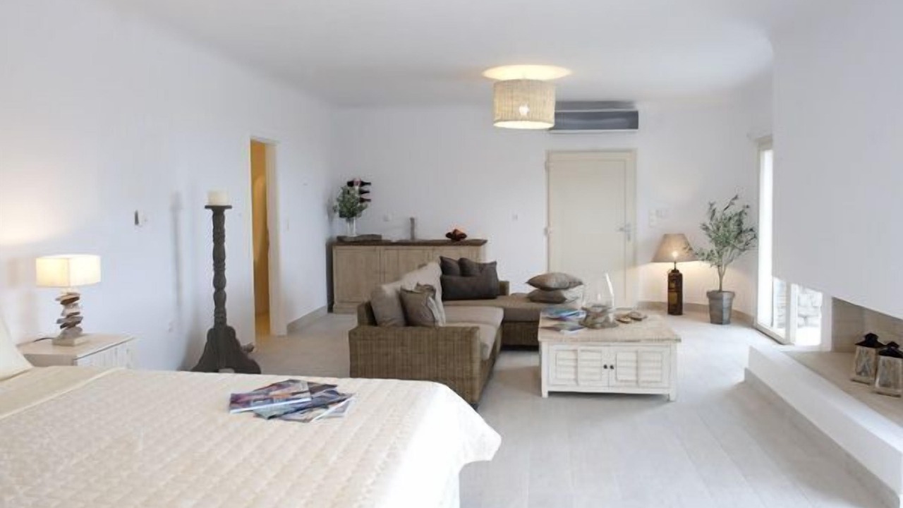 Photo of Livingroom in Paros