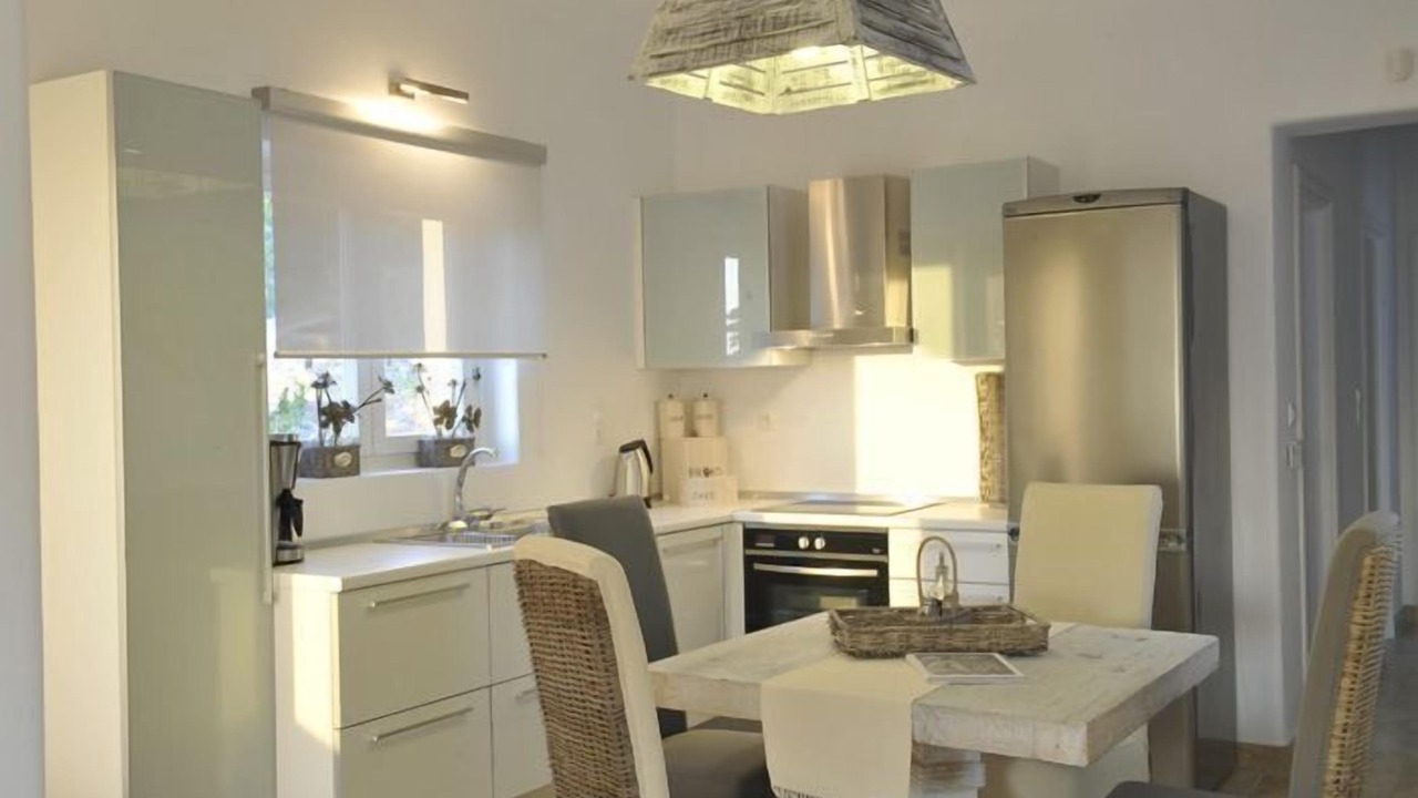 Photo of Kitchen in Paros