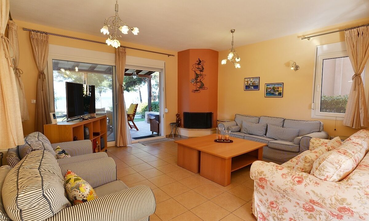 Photo of Livingroom in Skala Rachoniou