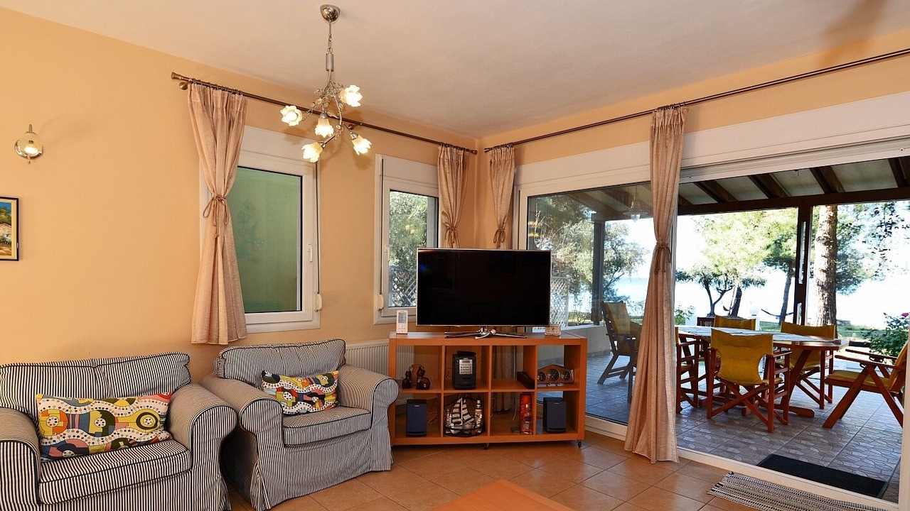Photo of Livingroom in Skala Rachoniou