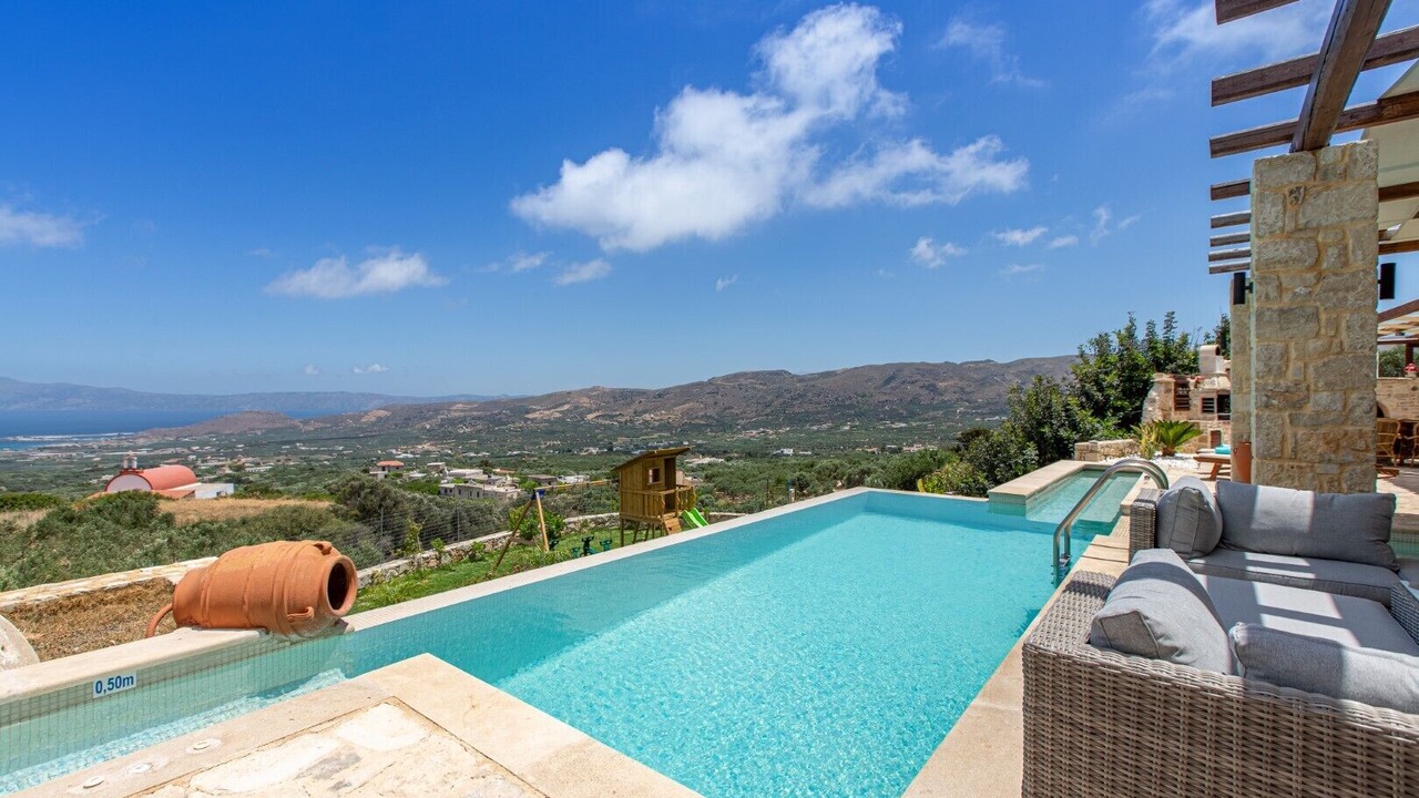Photo of Outdoor in Karefiliana