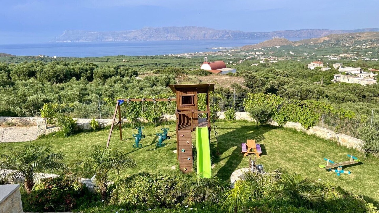 Photo of Outdoor in Karefiliana