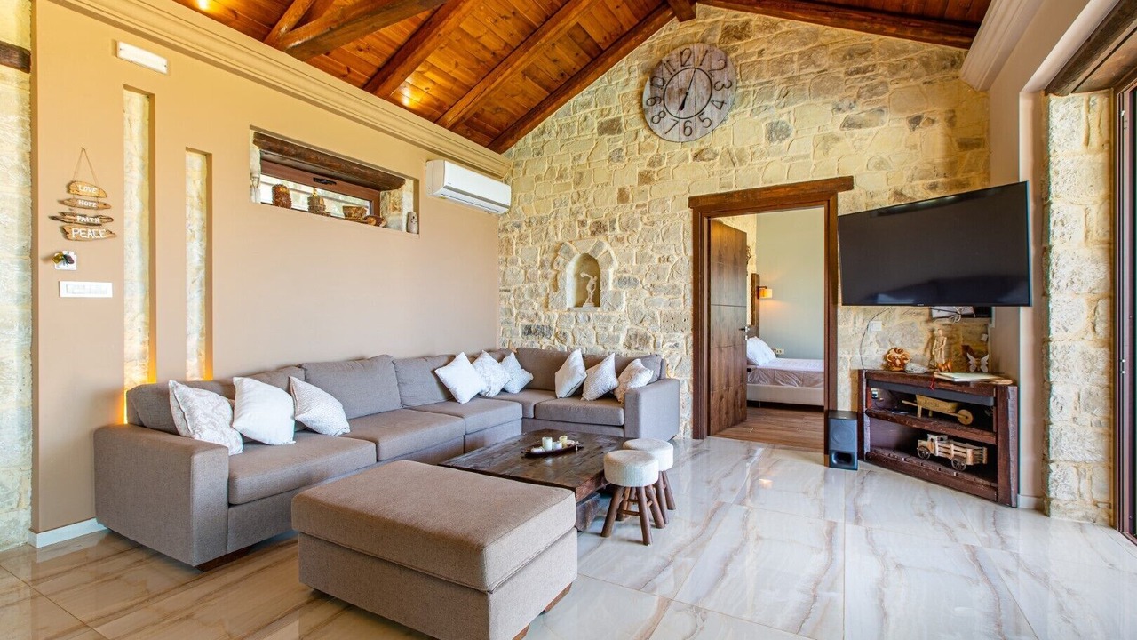 Photo of Livingroom in Karefiliana