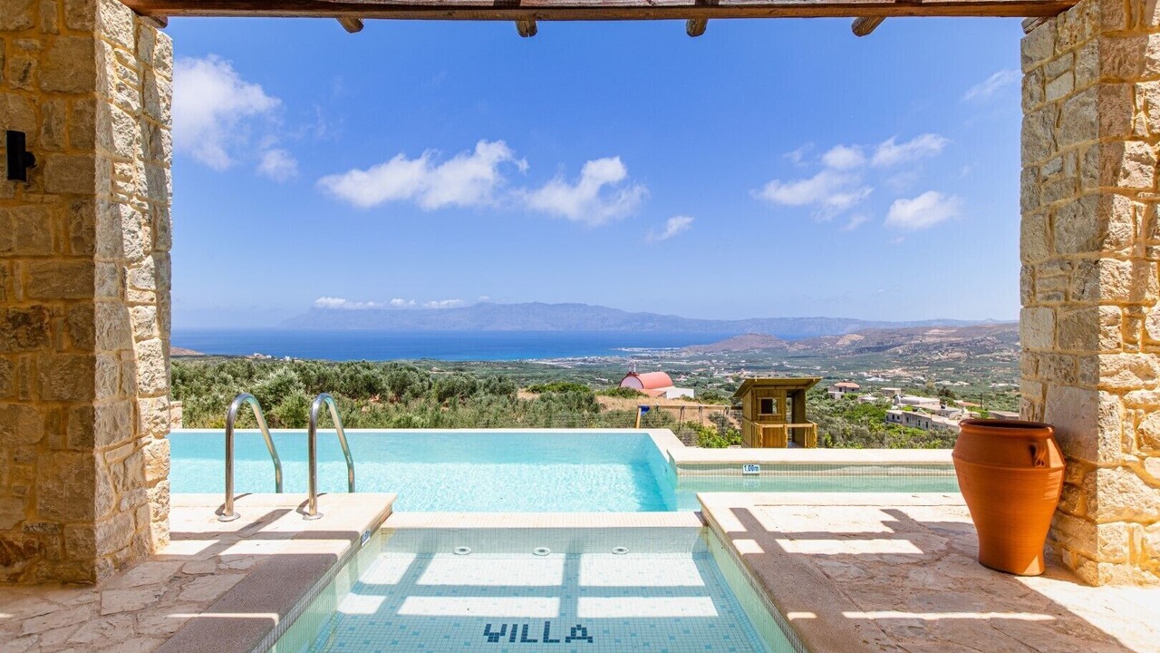 Photo of Outdoor in Karefiliana