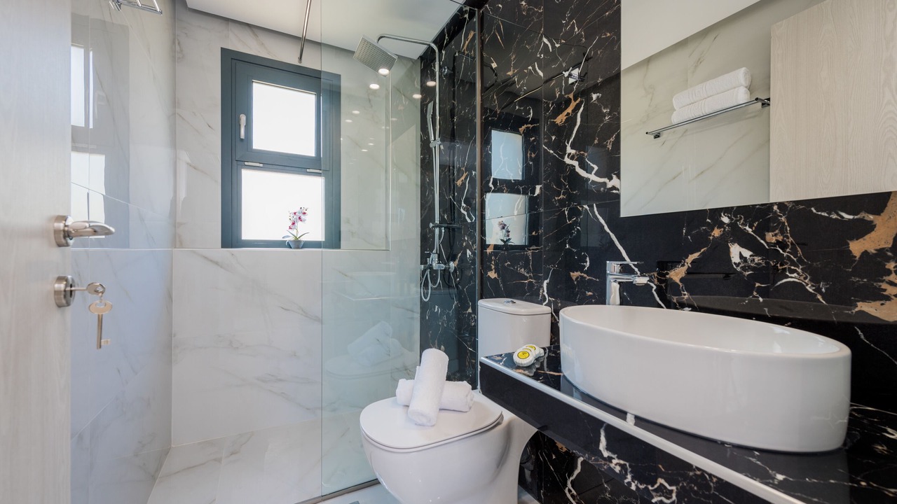 Photo of Bathroom in Fiolitis