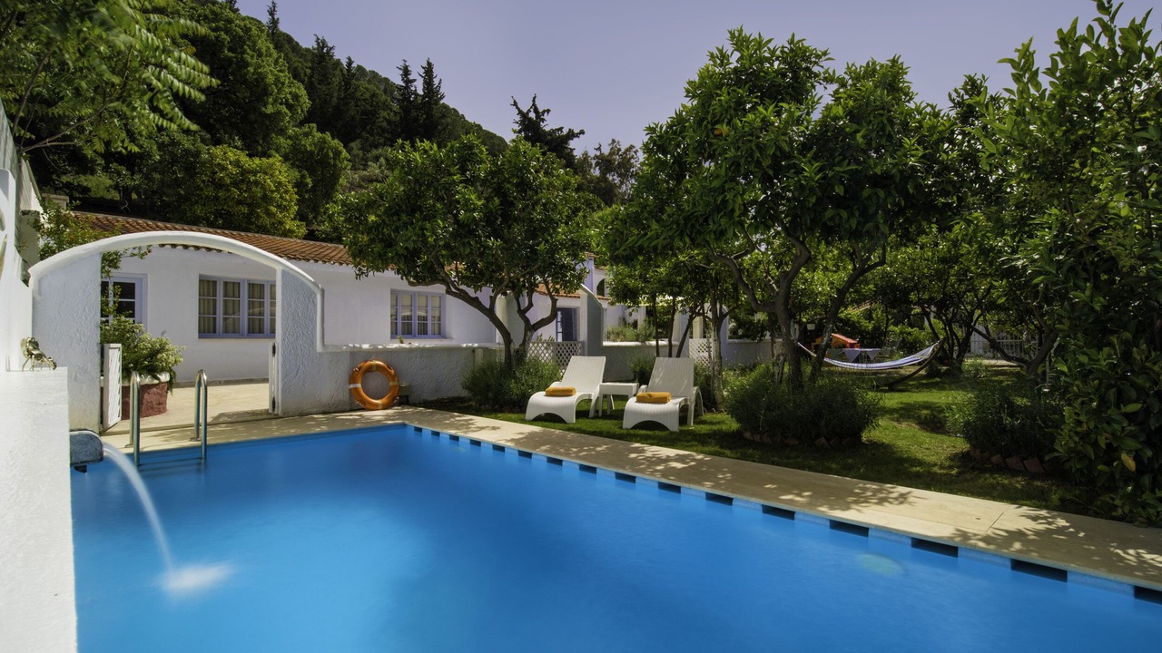 Photo of Outdoor in Ixia