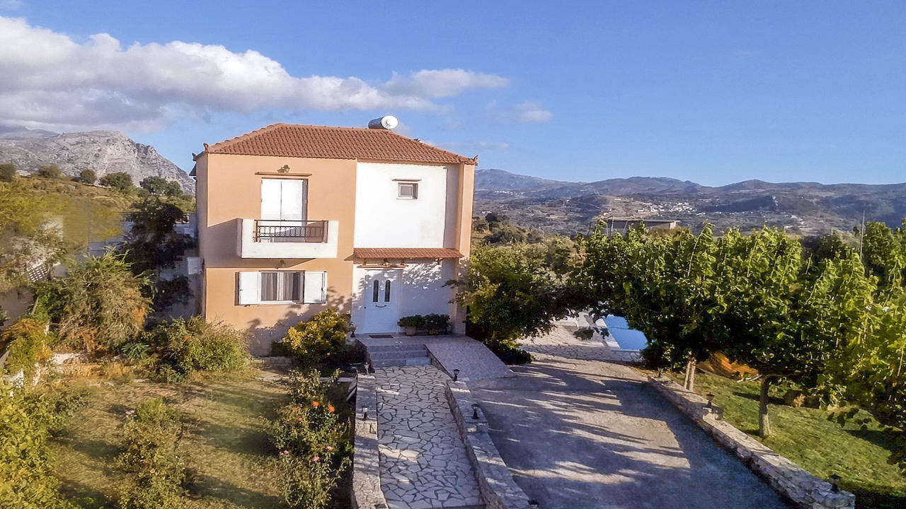 Photo of Outdoor in Lampini