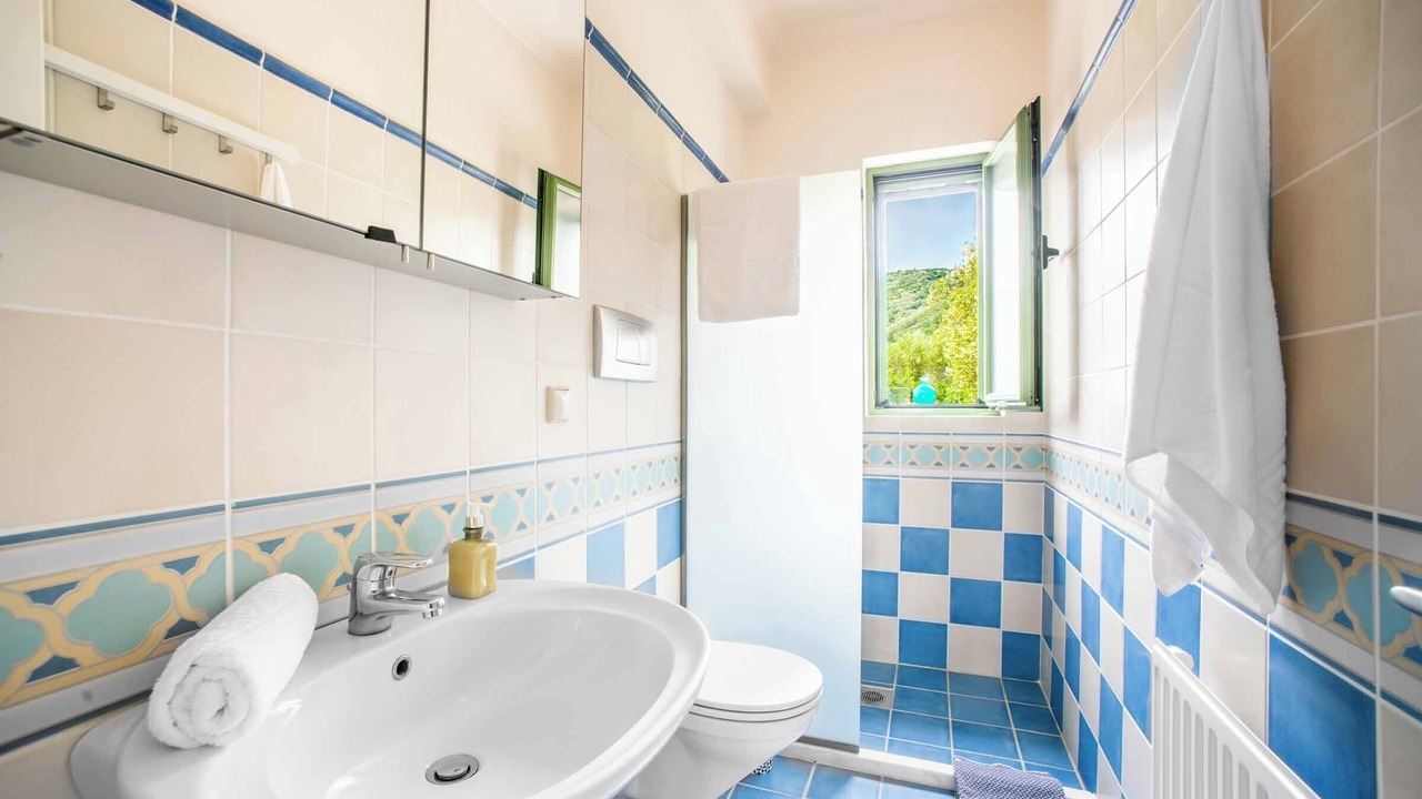 Photo of Bathroom in Kalami