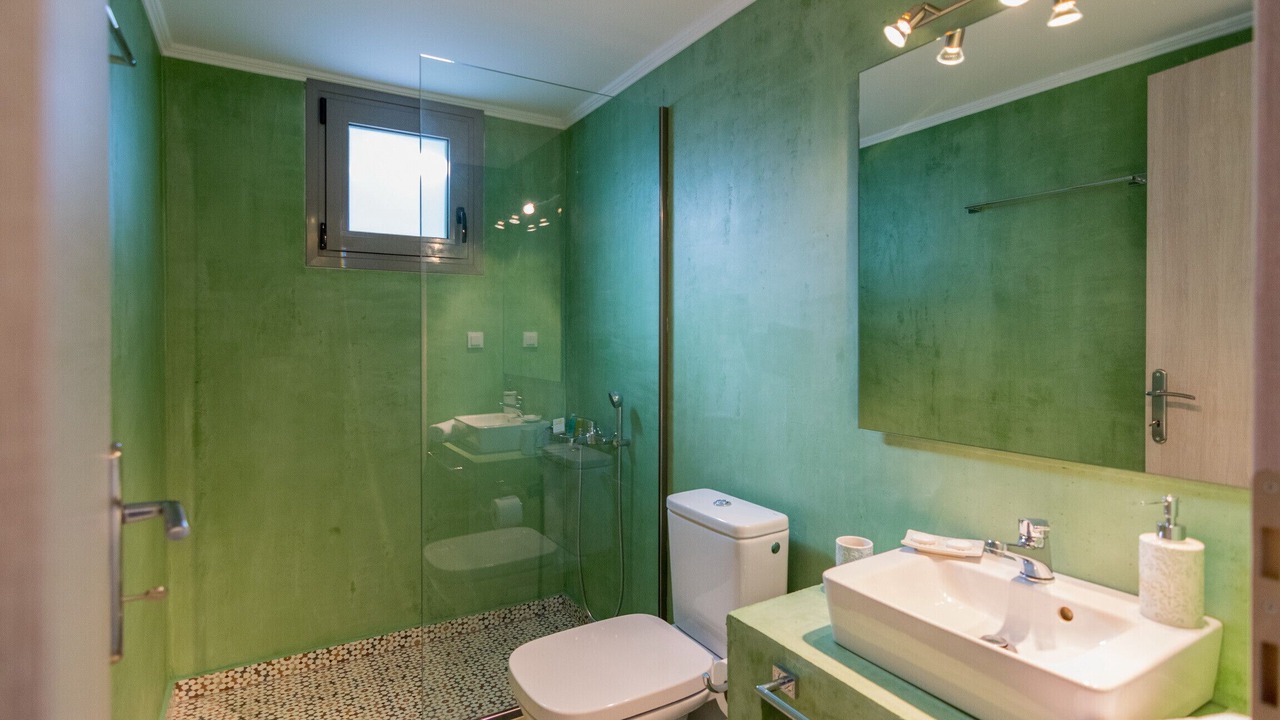 Photo of Bathroom in Panormos