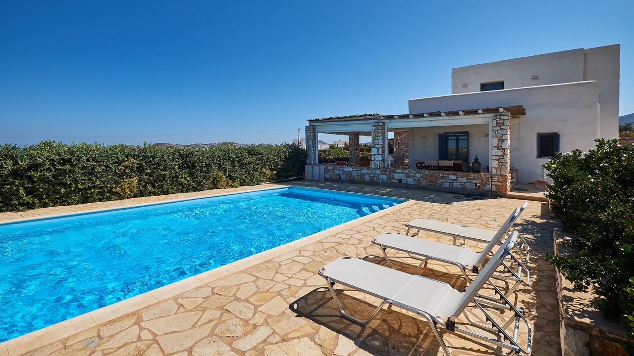 Photo of Outdoor in Parasporos