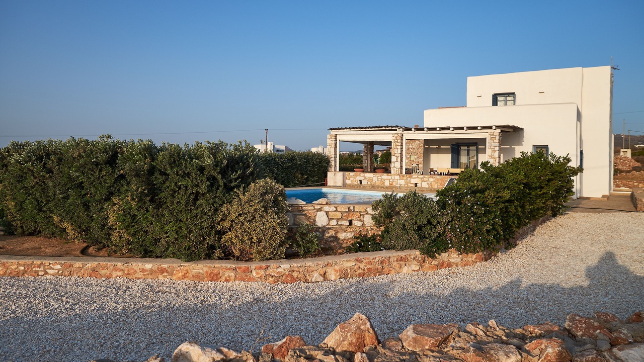 Photo of Outdoor in Parasporos