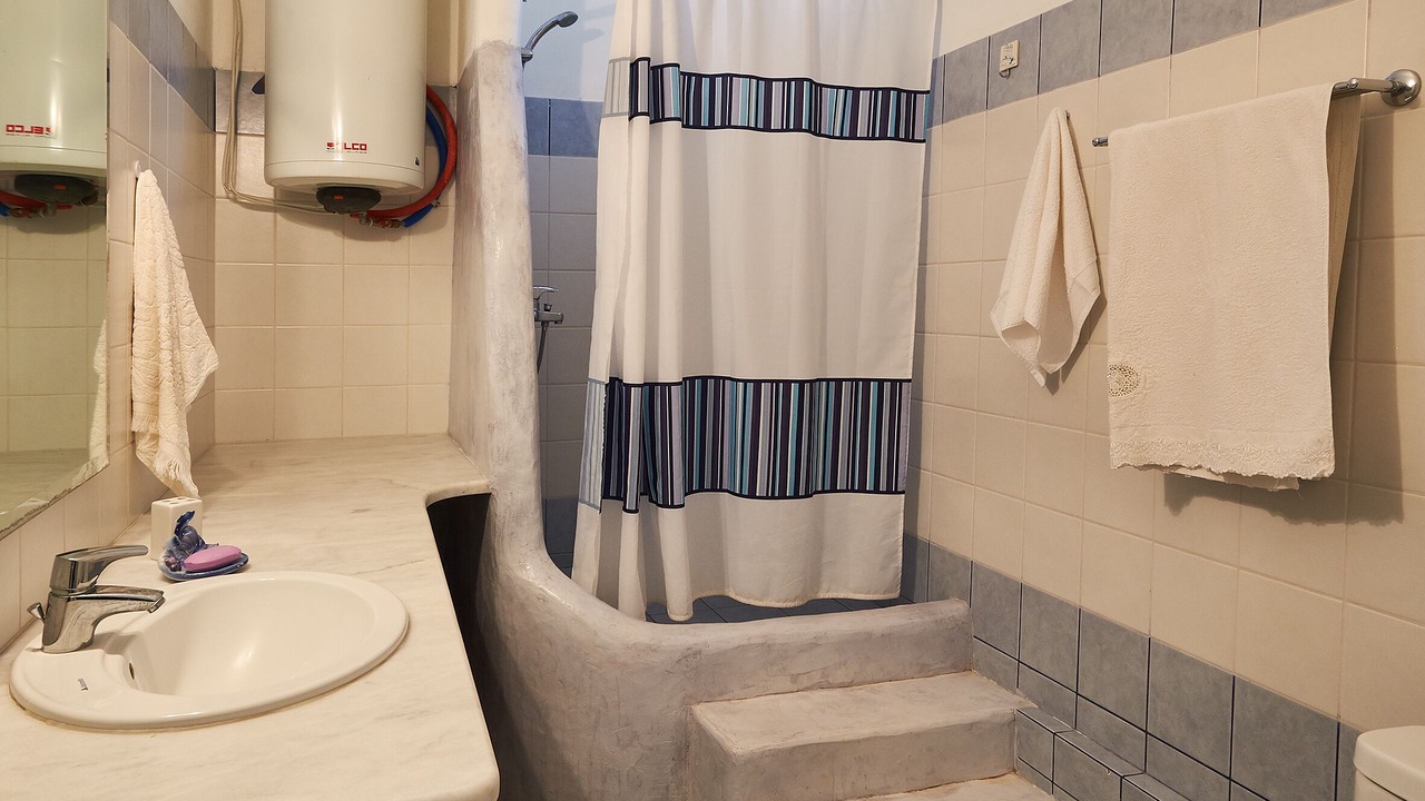 Photo of Bathroom in Parasporos