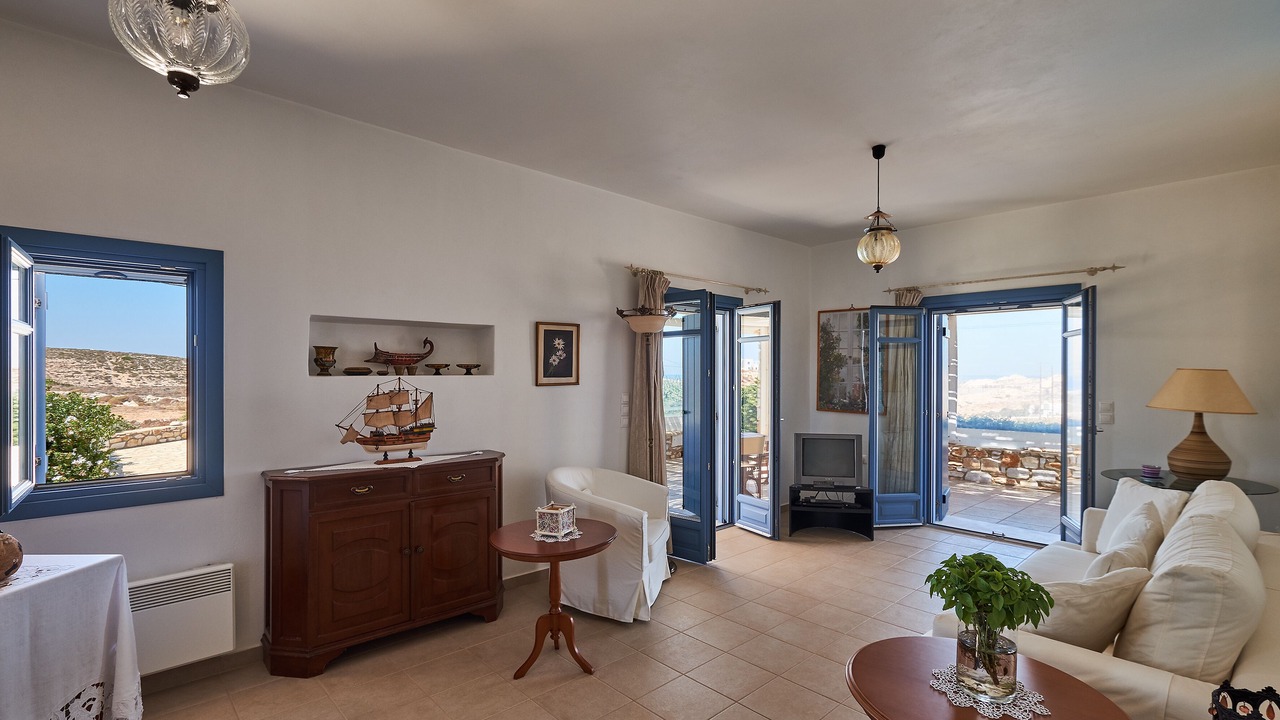 Photo of Livingroom in Parasporos