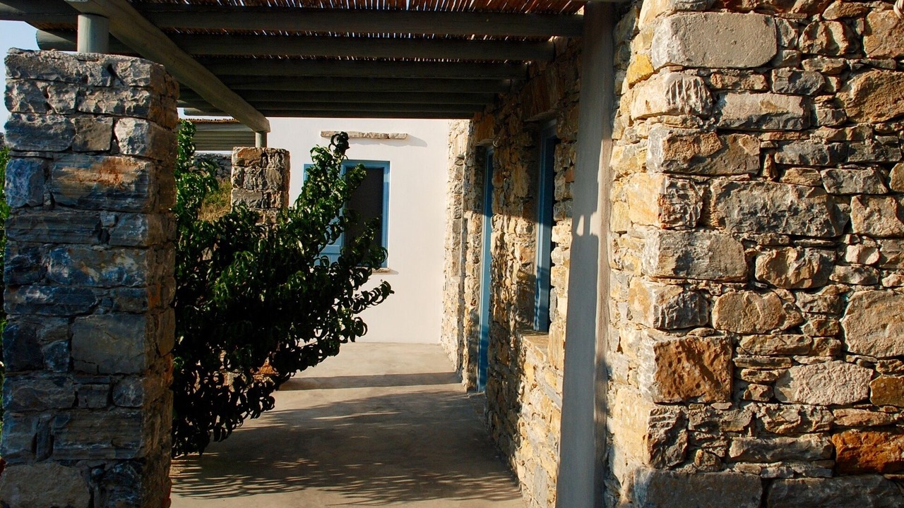 Photo of Outdoor in Schinoussa Town