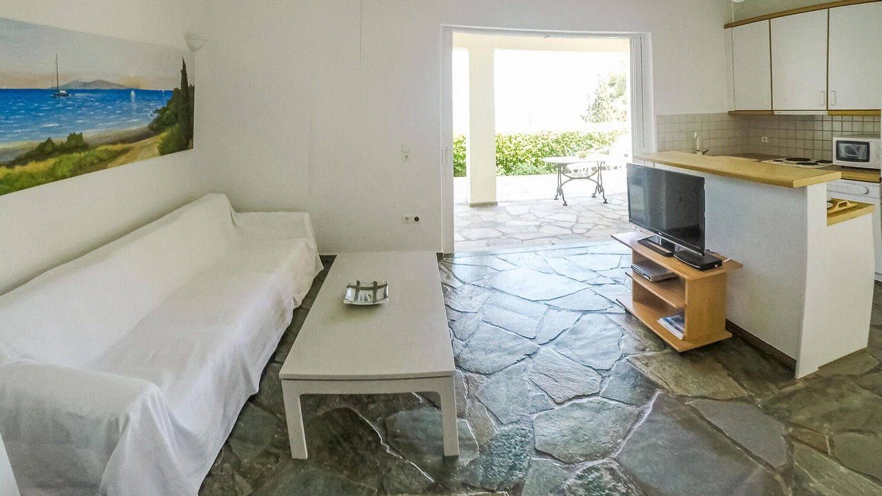 Photo of Bedroom in Agios Emilianos