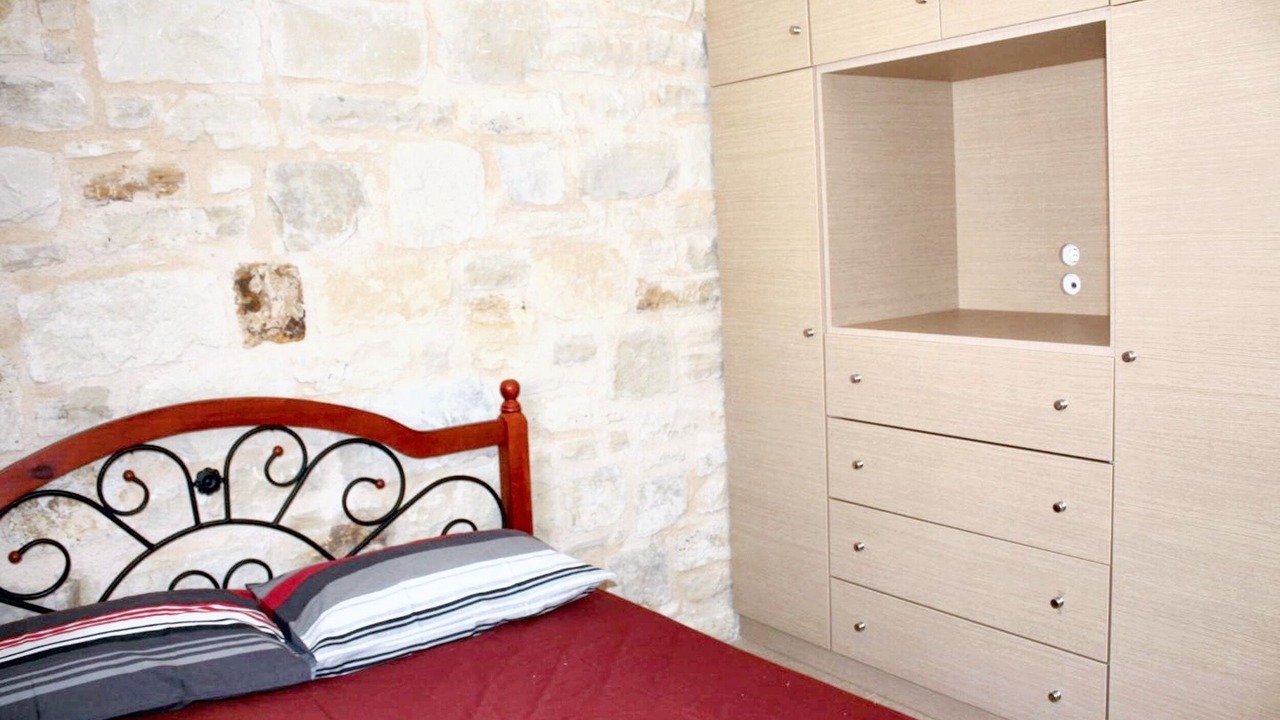 Photo of Bedroom in Analipsi