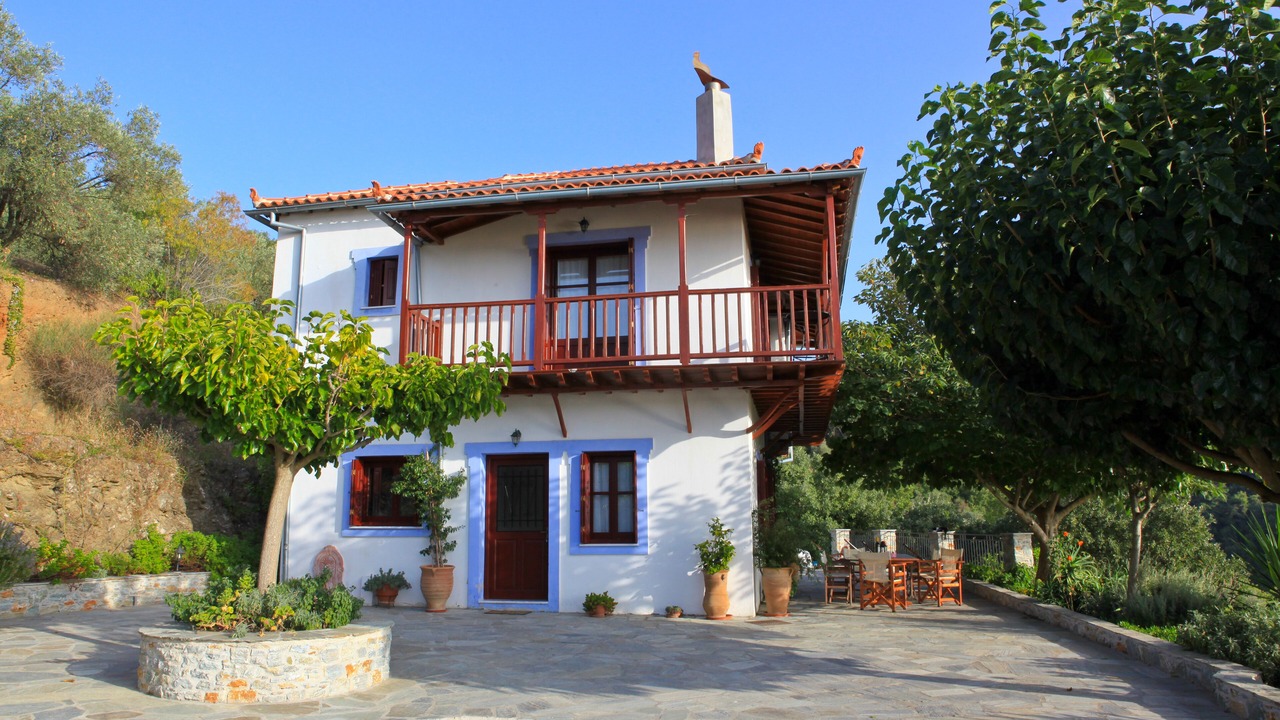 Photo of Outdoor in Glossa