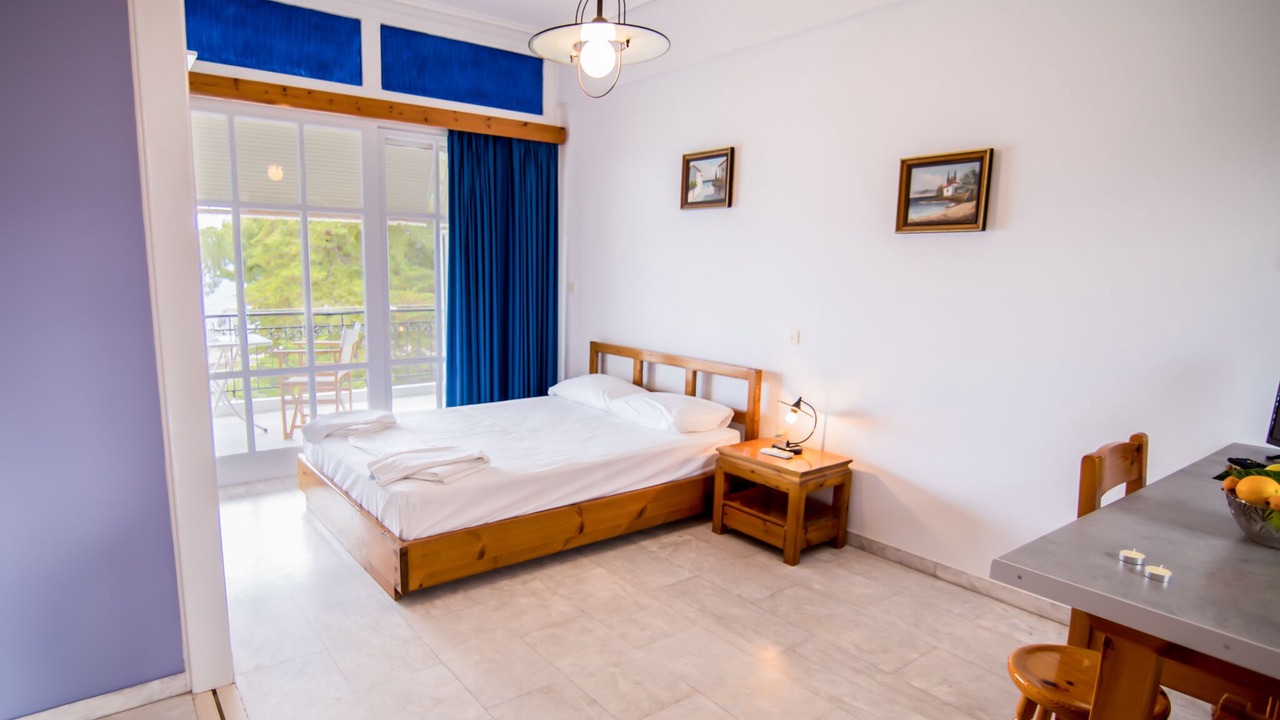 Photo of Bedroom in Akrogialion