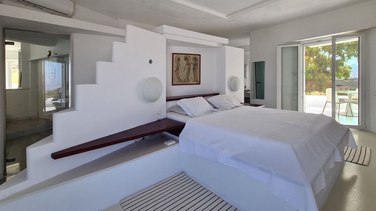Photo of Bedroom in Nea Cryssi Akti