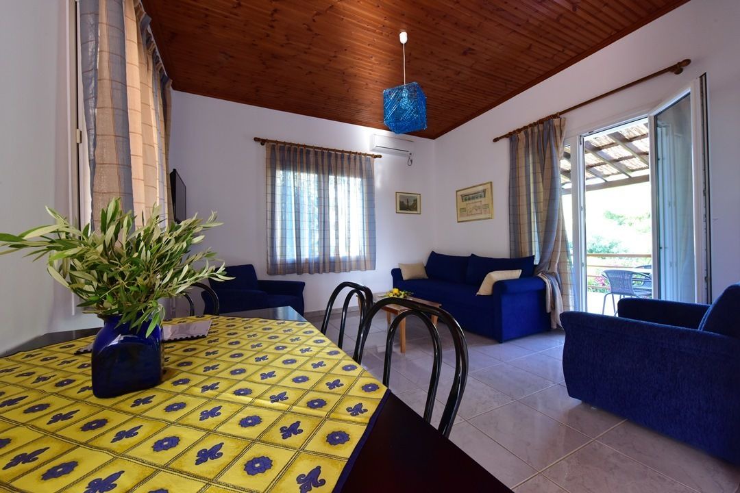 Photo of Livingroom in Samos Town