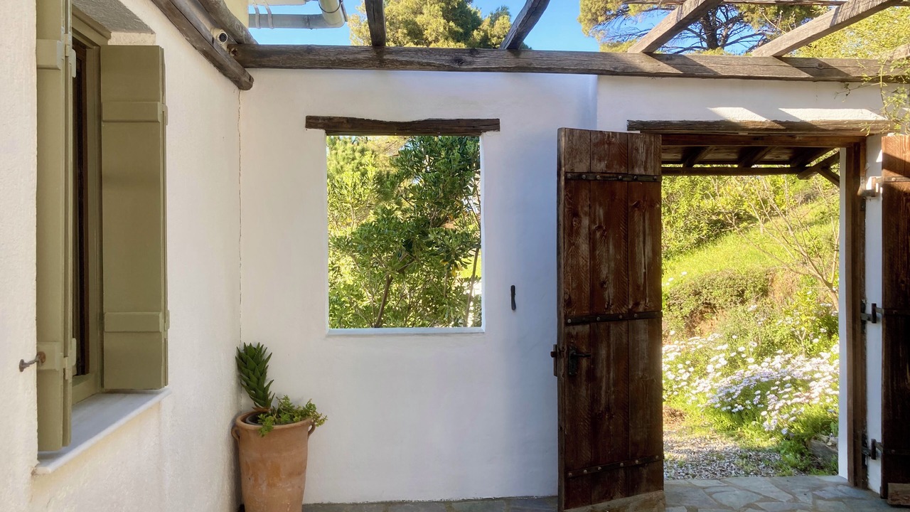 Photo of Outdoor in Glossa
