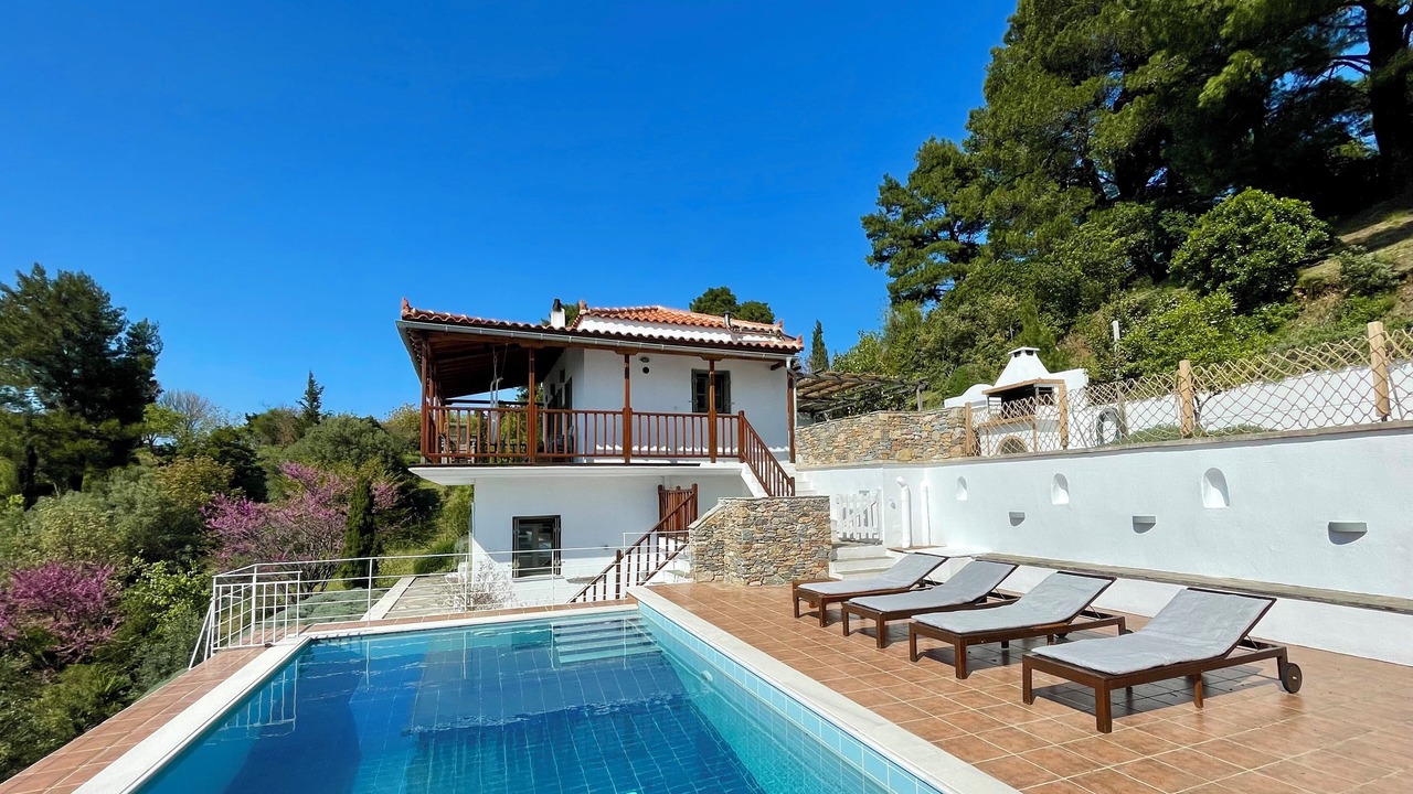 Photo of Outdoor in Glossa