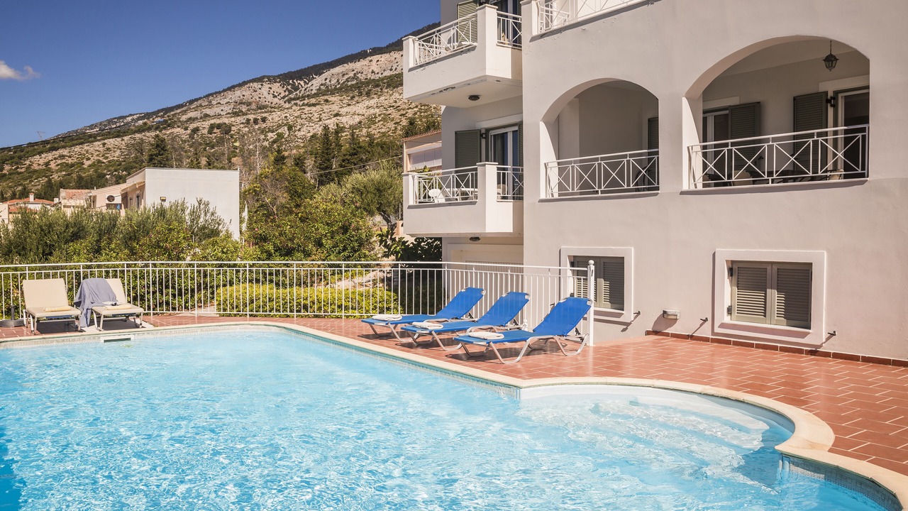 Photo of Others in Mousata