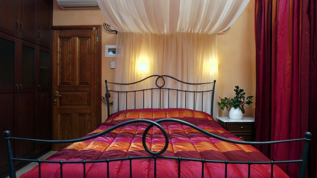 Photo of Bedroom in Papa Nero