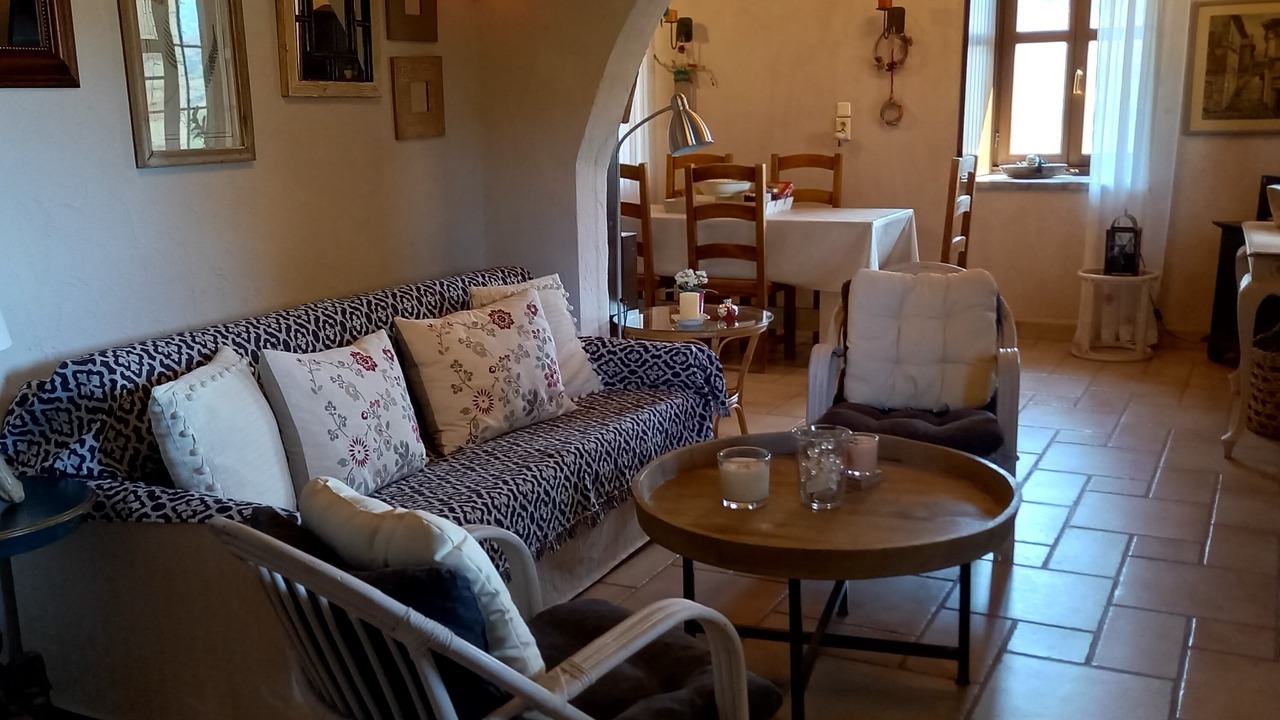 Photo of Livingroom in Alika