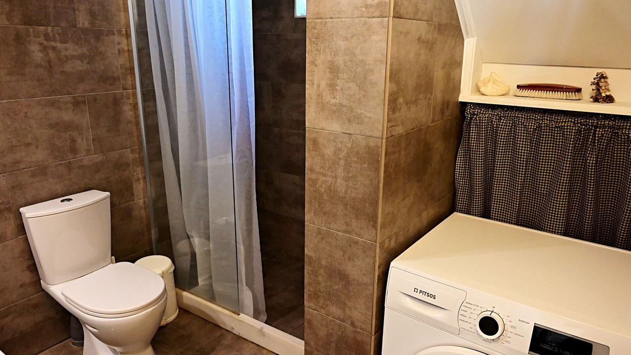 Photo of Bathroom in Vori