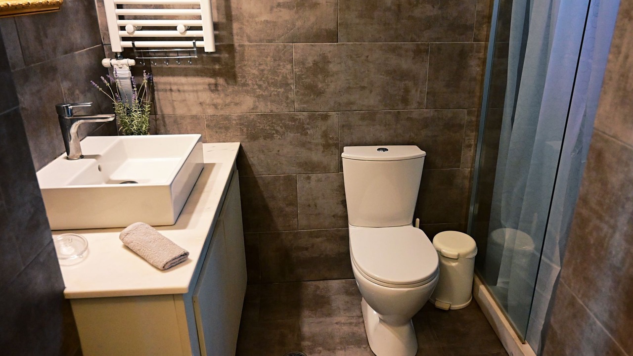 Photo of Bathroom in Vori