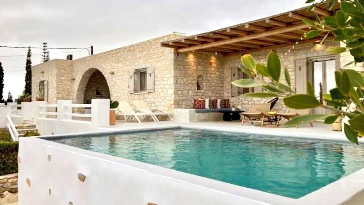 Photo of Outdoor in Aliki