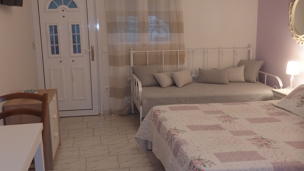Photo of Bedroom in Zola